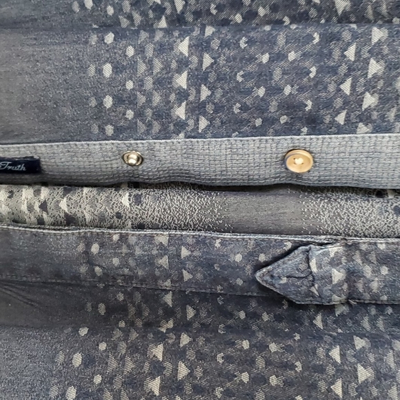 Robert Graham shirt - Picture 4 of 5